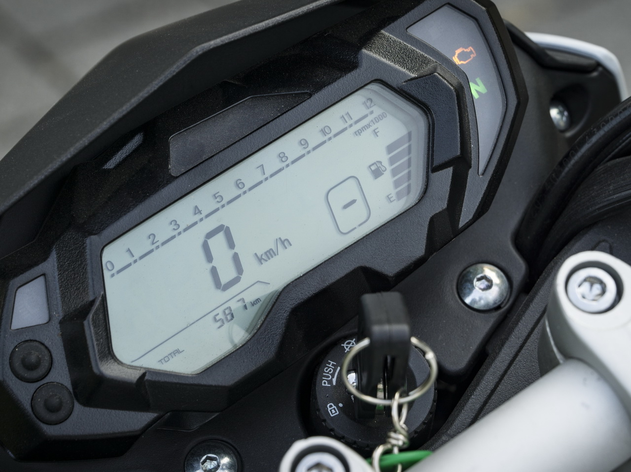 Benelli-BN-125- Benelli-BN-125-